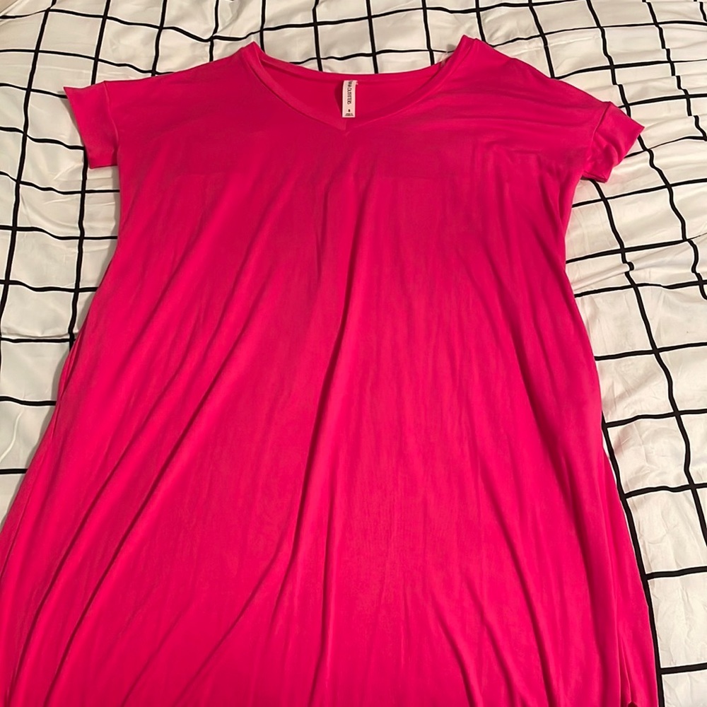 Women’s maxi dress size small NWOT